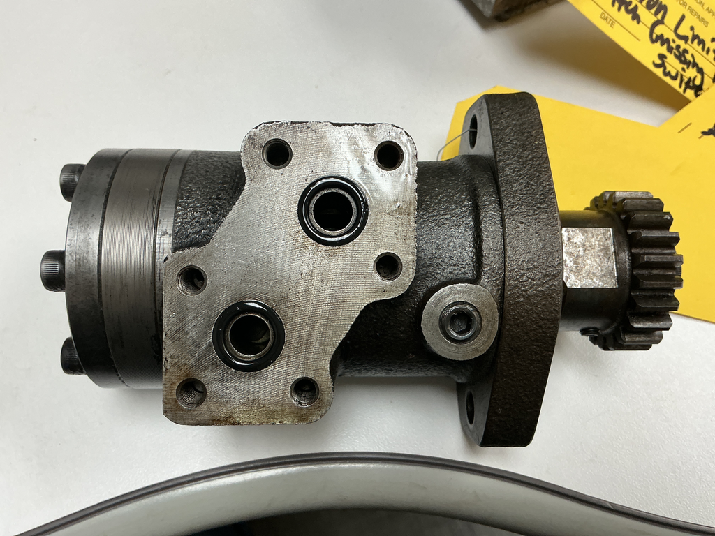 Nippon Gerotor 26-2F Motor