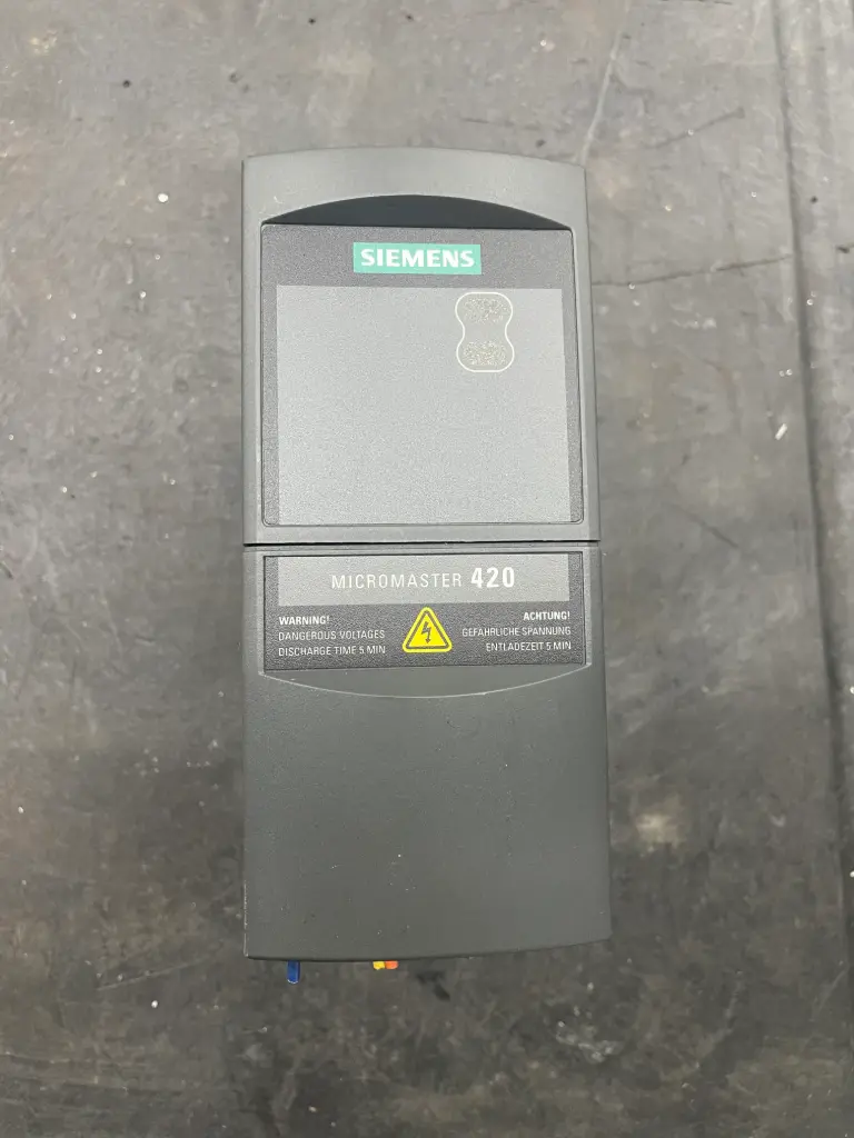 Siemens AC Drive 6SE6420-2UC15-5AA0