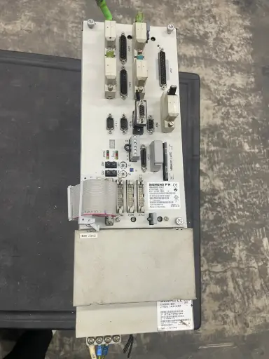 [6FC5447-0AA00-0AA1 6FC5410-0AY01-0AA0] Sinumerik CCU Box w/ Module (6FC5447-0AA00-0AA1 & 6FC5410-0AY01-0AA0)